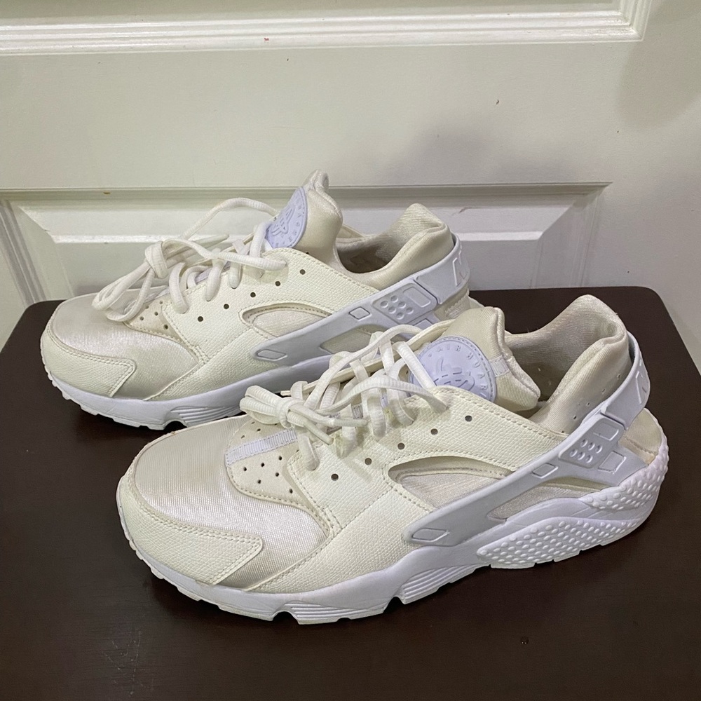 Nike Hurache white - Womens 11